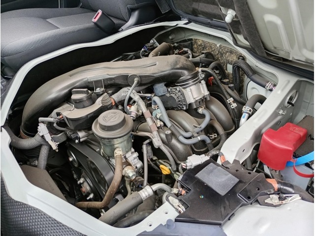 Toyota HIACE VAN 2024 7046781-20