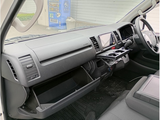 Toyota HIACE VAN 2024 7046781-22