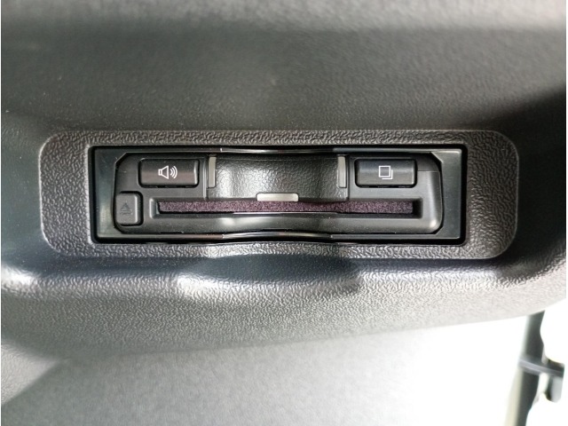 Toyota HIACE VAN 2024 7046781-29