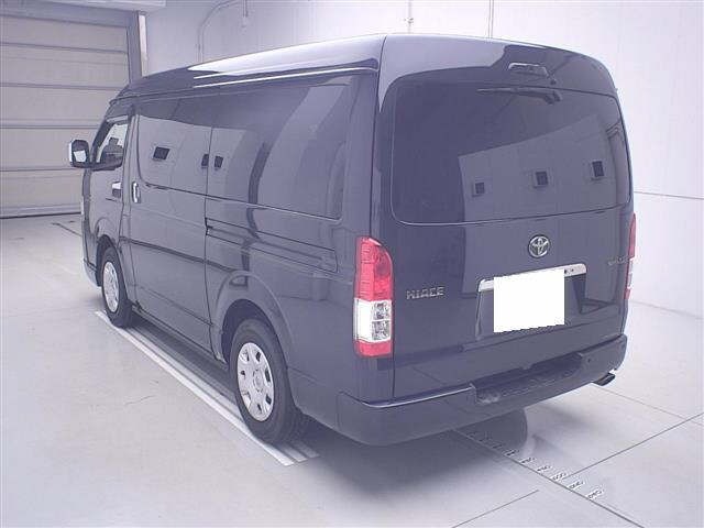 Toyota HIACE VAN 2021 7048741-1
