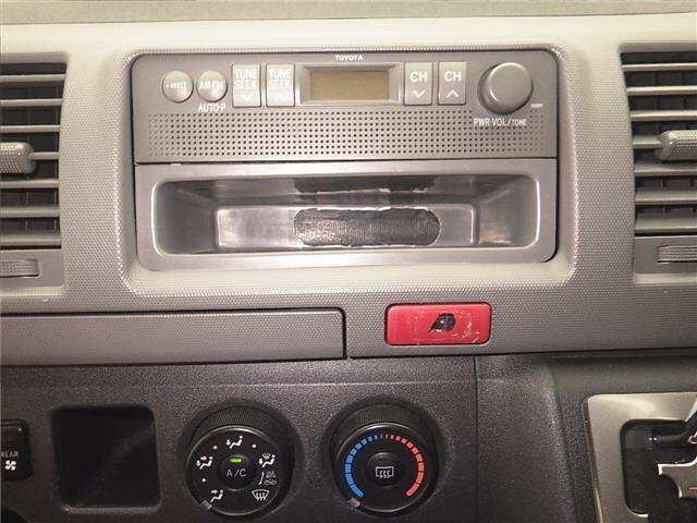 Toyota HIACE VAN 2013 7048761-6