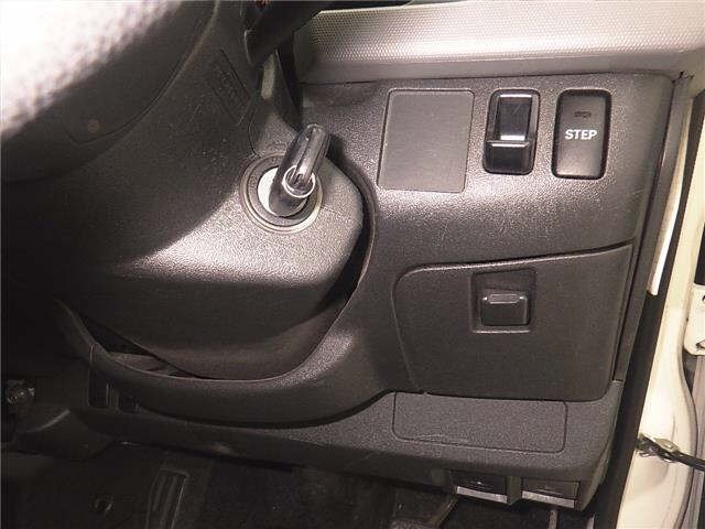Toyota HIACE VAN 2013 7048761-8