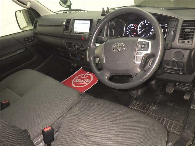 Toyota HIACE VAN 2020 7048762-3