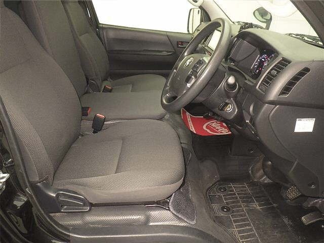 Toyota HIACE VAN 2020 7048762-5