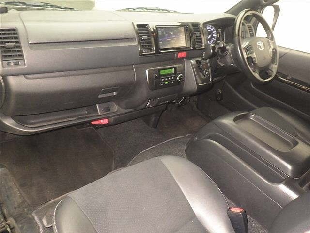 Toyota HIACE VAN 2021 7048783-4