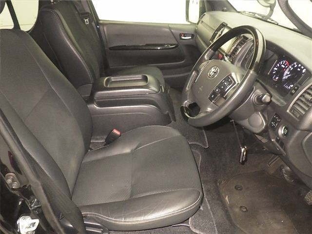 Toyota HIACE VAN 2021 7048783-5