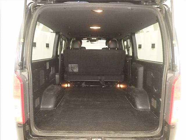 Toyota HIACE VAN 2021 7048783-7
