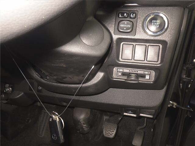 Toyota HIACE VAN 2021 7048783-8