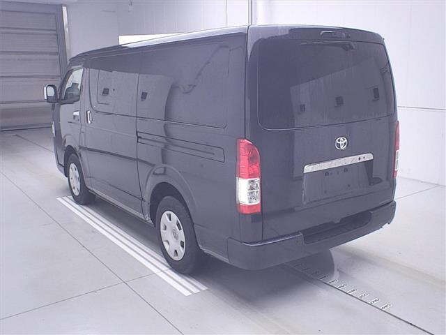 Toyota HIACE VAN 2021 7048799-1