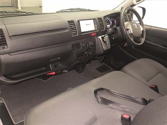 Toyota HIACE VAN 2018 7048844-4