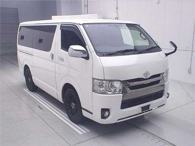 Toyota HIACE VAN 2016 7048902-0
