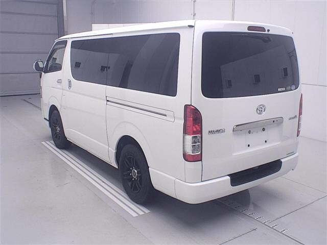 Toyota HIACE VAN 2016 7048902-1