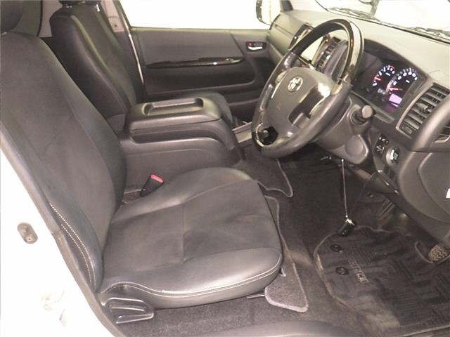 Toyota HIACE VAN 2016 7048902-5