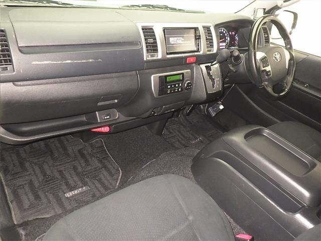Toyota HIACE VAN 2015 7048923-4