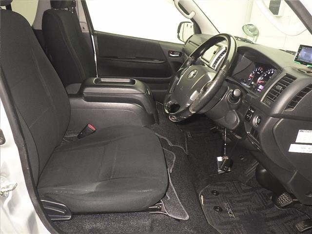 Toyota HIACE VAN 2015 7048923-5