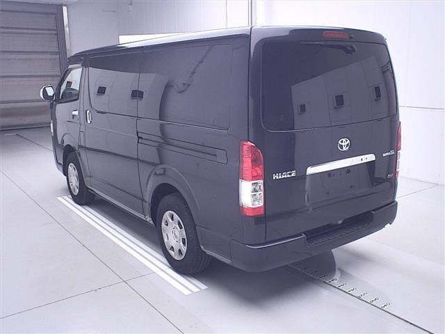 Toyota HIACE VAN 2018 7048935-1