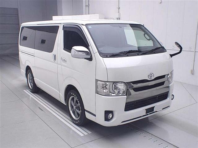 Toyota HIACE VAN 2016 7048995-0
