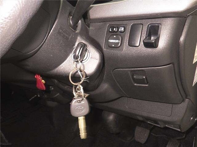 Toyota HIACE VAN 2013 7048996-8