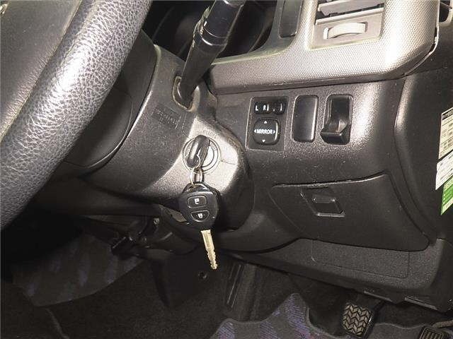 Toyota HIACE VAN 2011 7049003-8