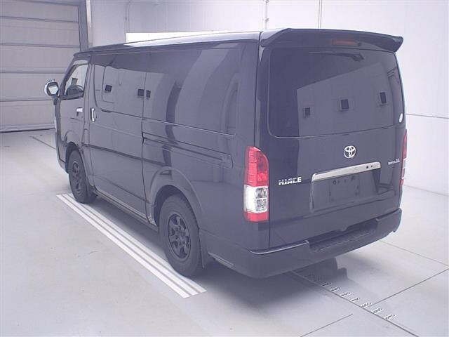 Toyota HIACE VAN 2018 7049079-1