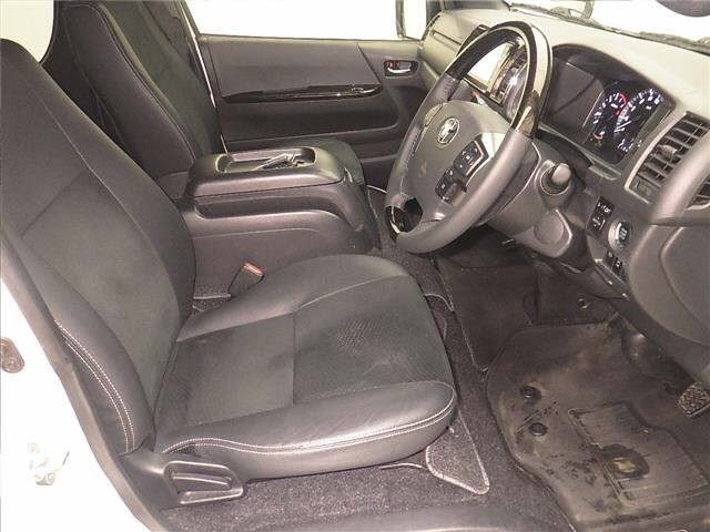 Toyota HIACE VAN 2023 7049149-5