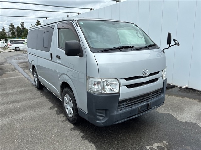Toyota HIACE VAN 2016 7049375-0