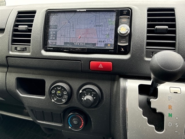 Toyota HIACE VAN 2016 7049375-4
