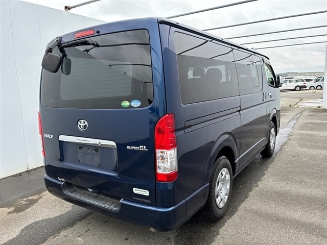 Toyota HIACE VAN 2018 7049376-9