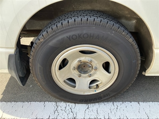 Toyota HIACE VAN 2018 7049455-7