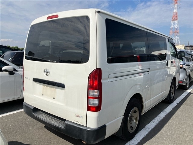 Toyota HIACE VAN 2018 7049455-9