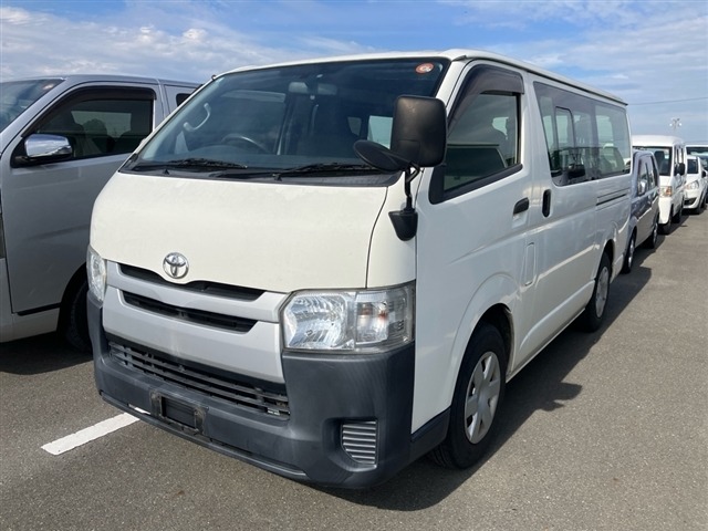 Toyota HIACE VAN 2016 7049502-10