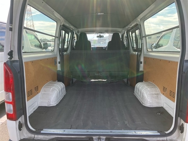 Toyota HIACE VAN 2016 7049502-8