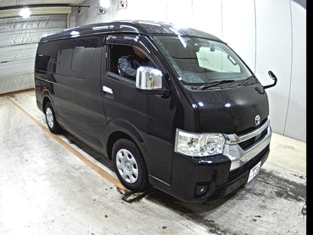 Toyota HIACE WAGON 2023 7054116-0