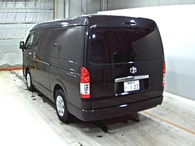 Toyota HIACE WAGON 2023 7054116-1