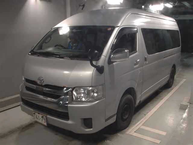 Toyota HIACE WAGON 2018 7054134-4