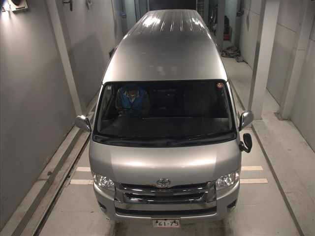 Toyota HIACE WAGON 2018 7054134-6