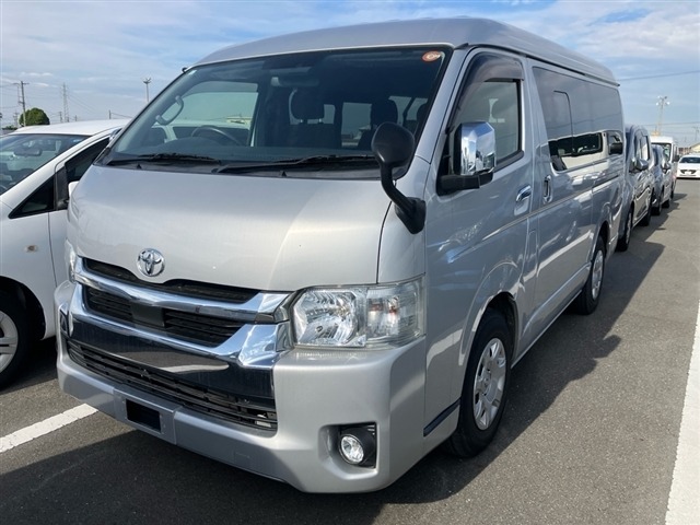 Toyota HIACE WAGON 2021 7054161-10
