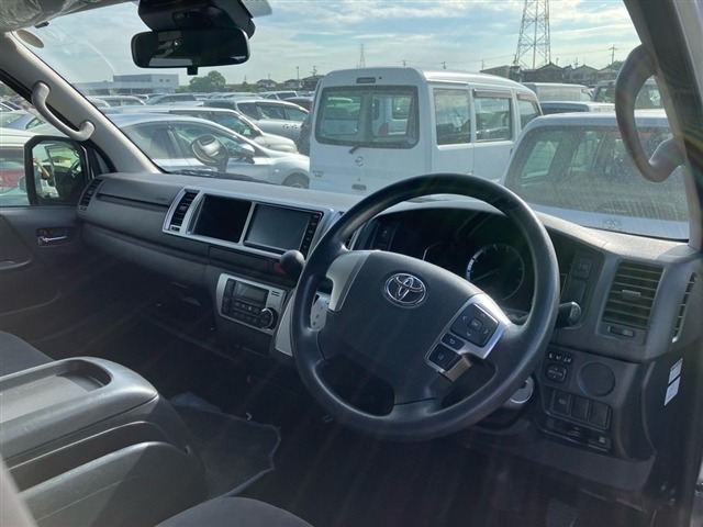 Toyota HIACE WAGON 2021 7054161-3