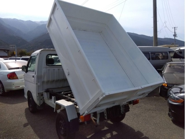 Daihatsu HIJET TRUCK 2000 7054547-1