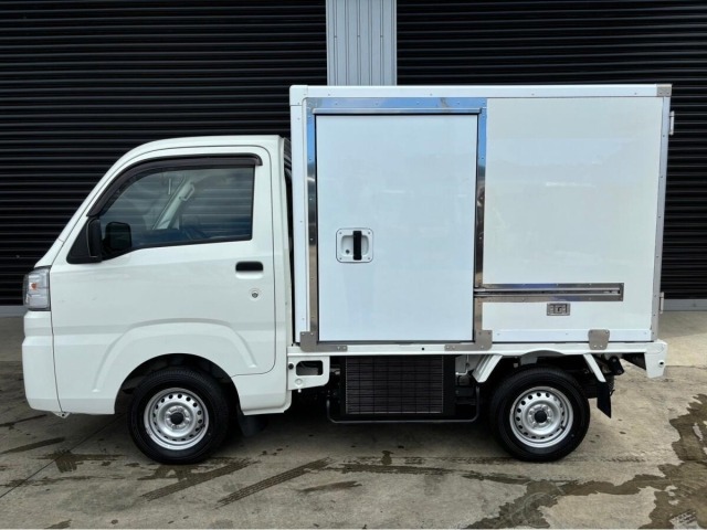 Daihatsu HIJET TRUCK 2018 7054941-23