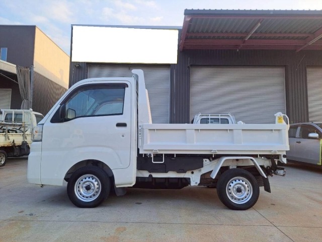 Daihatsu HIJET TRUCK 2015 7054942-26