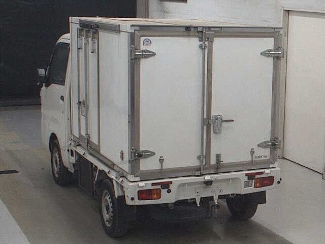Daihatsu HIJET TRUCK 2022 7055068-1
