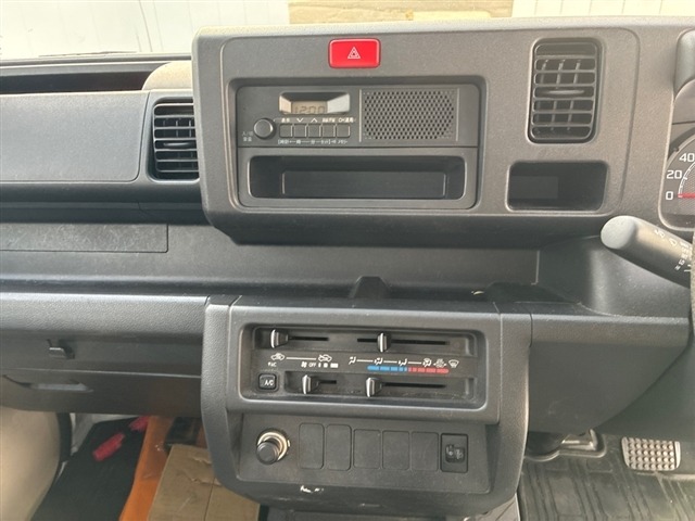 Daihatsu HIJET TRUCK 2020 7055102-4