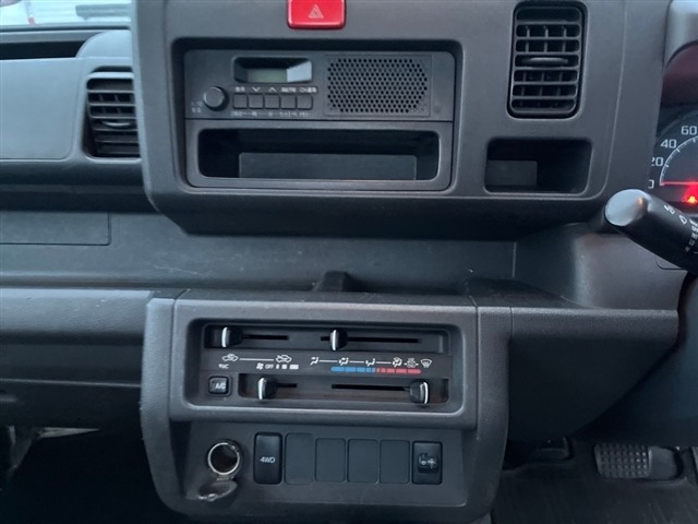 Daihatsu HIJET TRUCK 2018 7055103-4