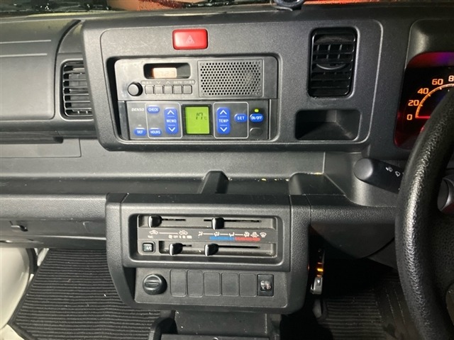 Daihatsu HIJET TRUCK 2019 7055133-4