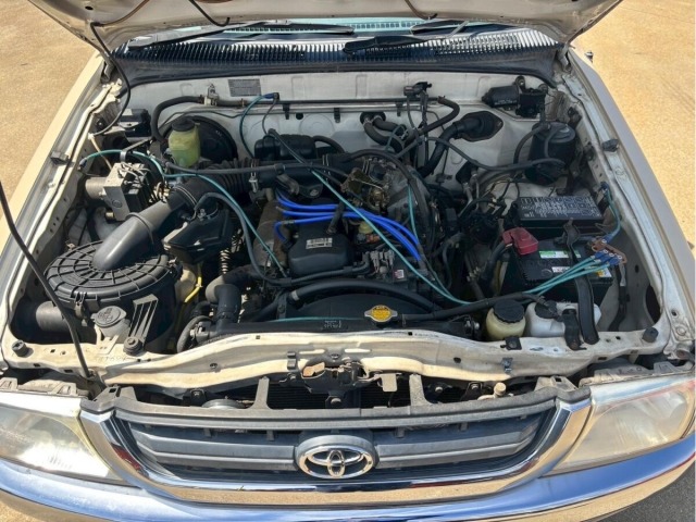 Toyota HILUX 2002 7035486-12