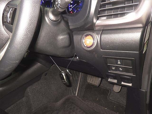 Toyota HILUX 2018 7035515-8
