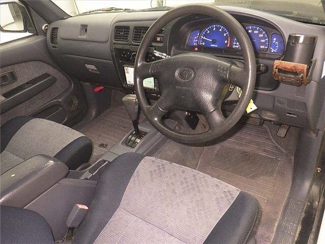 Toyota HILUX 2002 7035516-3