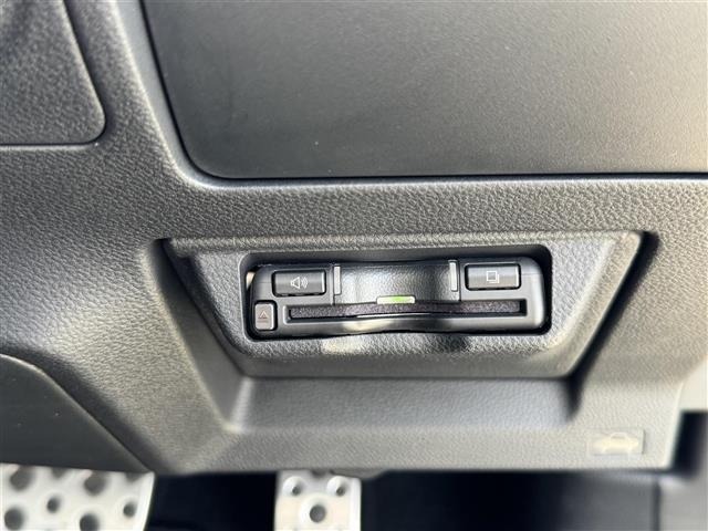 Subaru LEVORG 2024 7057917-6