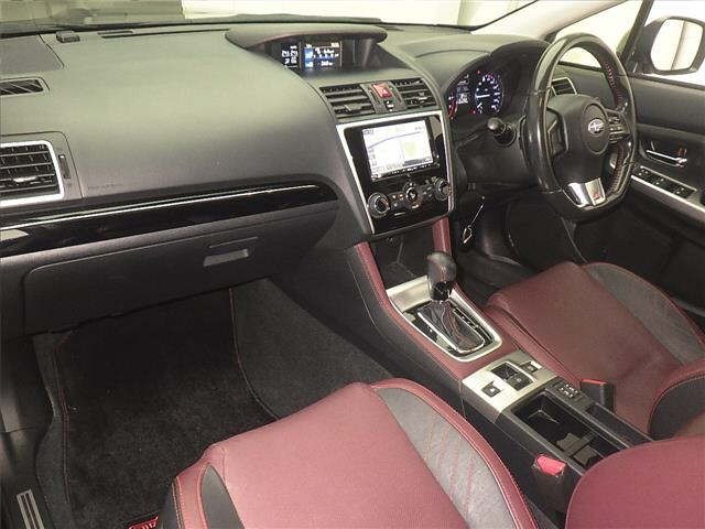 Subaru LEVORG 2017 7058265-4